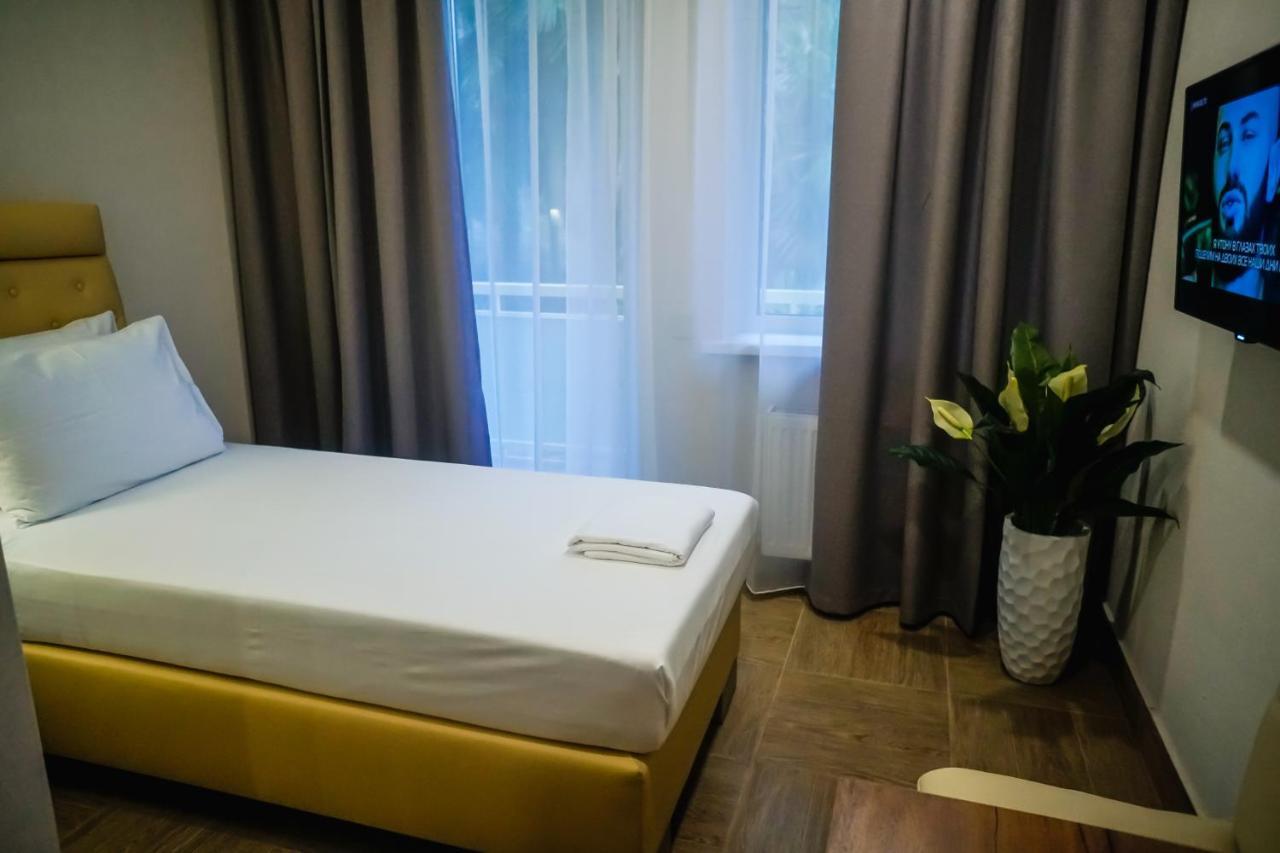 Amza Park Hotel Gagra Exterior foto