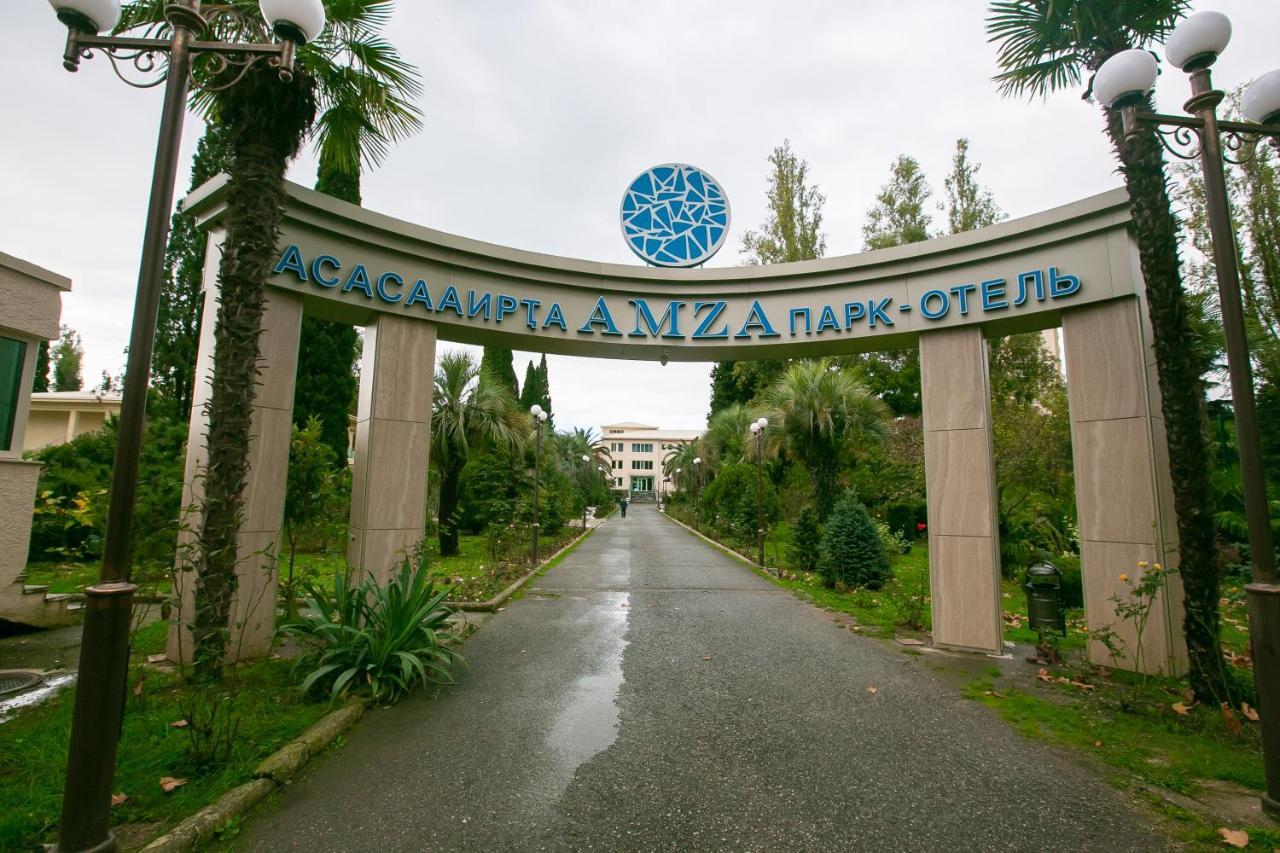 Amza Park Hotel Gagra Exterior foto